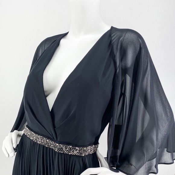 NWT Laundry by Shelli Segal Cape Chiffon Gown - Picture 12 of 15